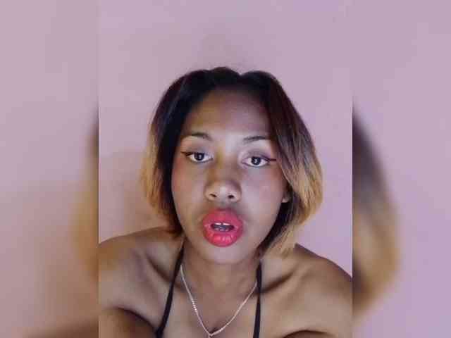 Leasexy1 webcam