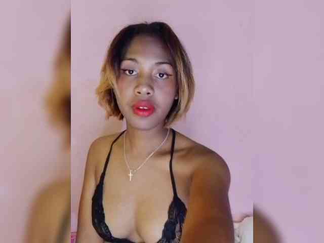 Laurapink Laurapink