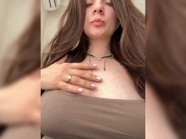 Lubava live cam on BongaCams