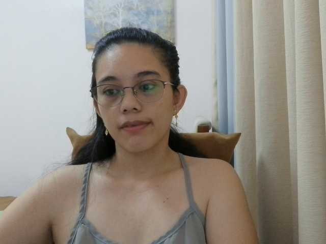 simplesindyxx live cam on BongaCams