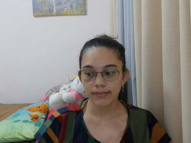 simplesindyxx live cam on BongaCams