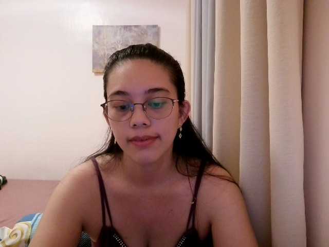 simplesindyxx live cam on BongaCams