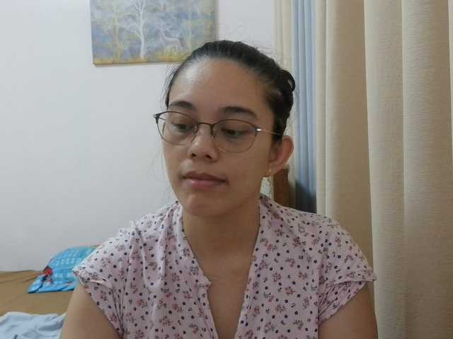 simplesindyxx live cam on BongaCams