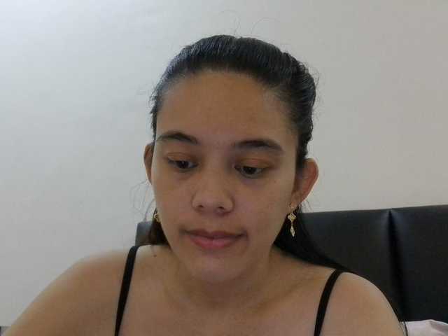 simplesindyxx live cam on BongaCams