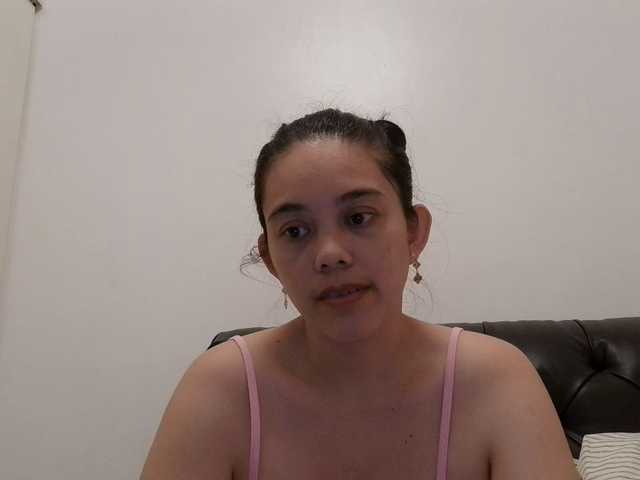 le modèle simplesindyxx est en webcam porno dans un show sur le site bongacams, il possède les tags suivants: Asian,Brunette,Trimmed