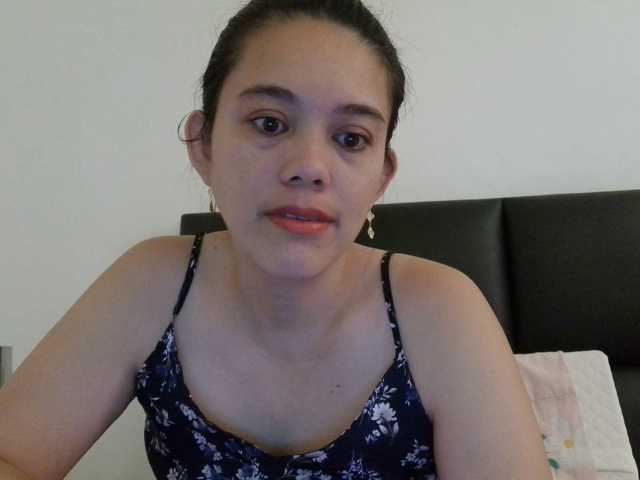 simplesindyxx live cam on BongaCams