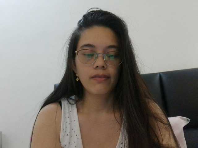 simplesindyxx live cam on BongaCams