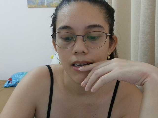simplesindyxx Прямой эфир на BongaCams