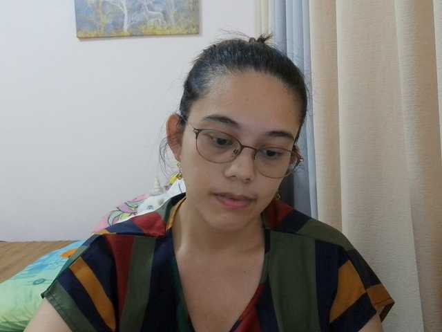 simplesindyxx live cam on BongaCams