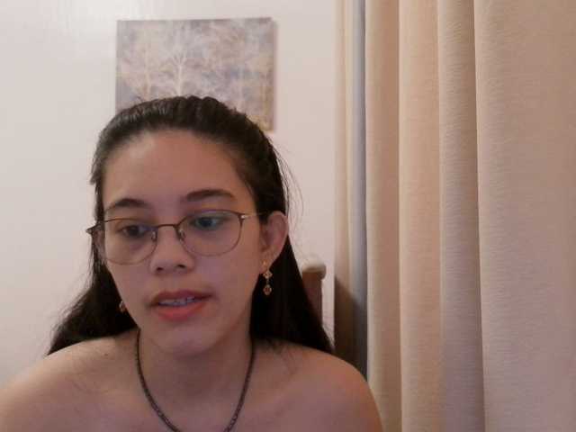 simplesindyxx live cam on BongaCams