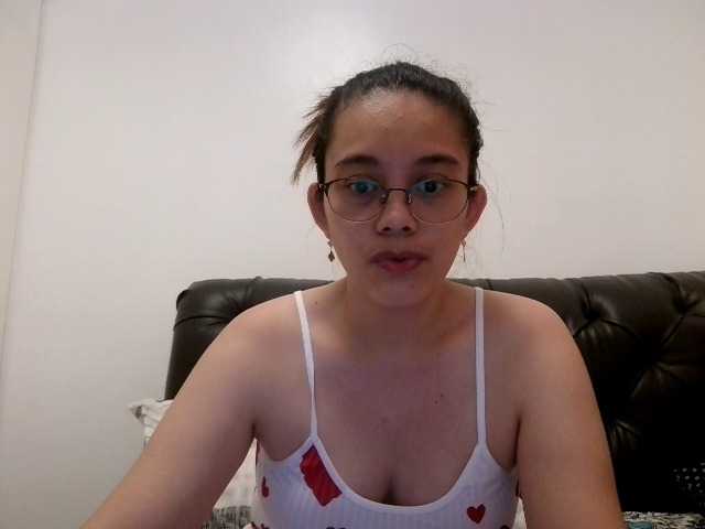 simplesindyxx live cam on BongaCams