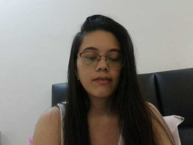 simplesindyxx live cam on BongaCams
