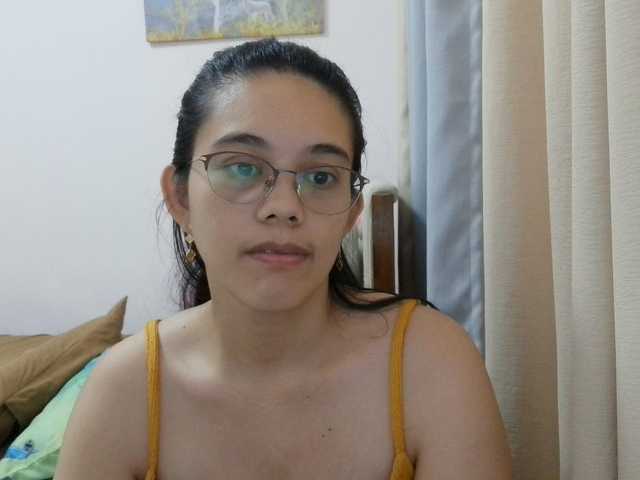 simplesindyxx live cam on BongaCams
