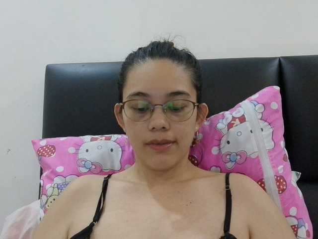 simplesindyxx live cam on BongaCams