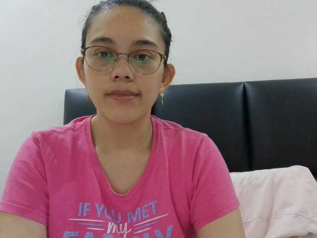 simplesindyxx live cam on BongaCams
