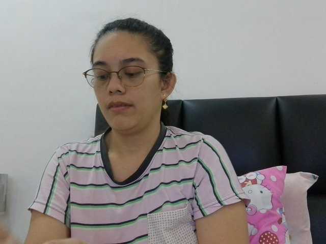 simplesindyxx live cam on BongaCams