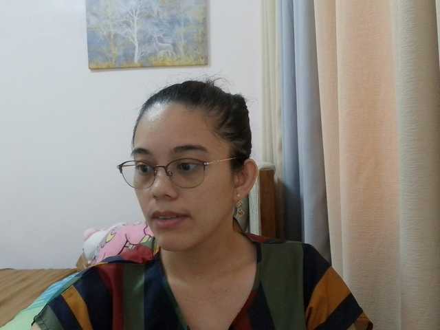 simplesindyxx live cam on BongaCams