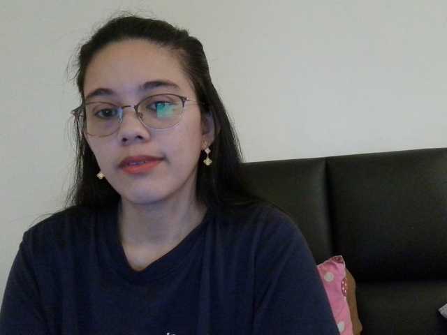 simplesindyxx live cam on BongaCams
