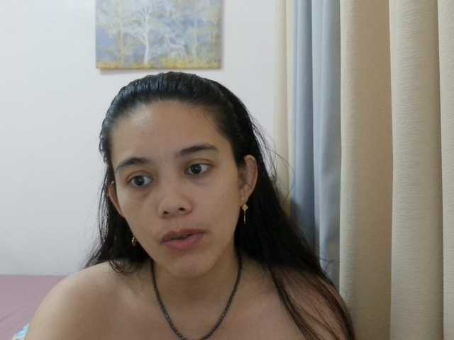 simplesindyxx live cam on BongaCams
