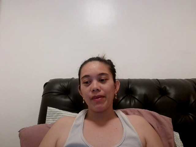 simplesindyxx live cam on BongaCams
