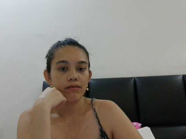 simplesindyxx live cam preview
