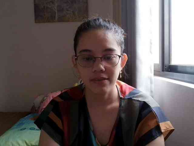 simplesindyxx Live Webcam on BongaCams