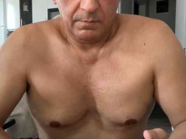 ANDREX1X Sex Cam Show