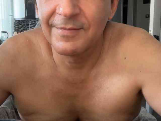 ANDREX1X Sex Cam Show