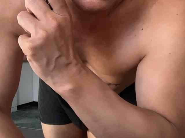 ANDREX1X Sex Cam Show