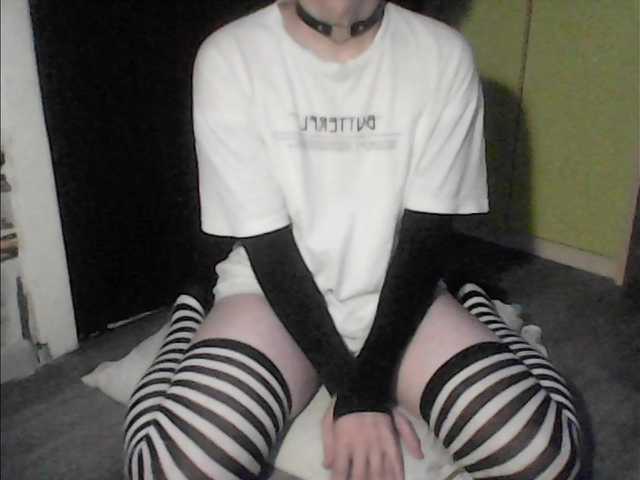 LunarLace live webcam show