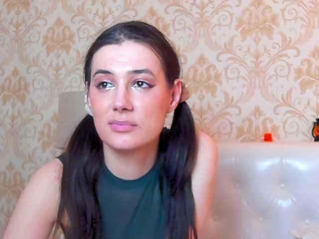 JuliaHuntX live cam on BongaCams