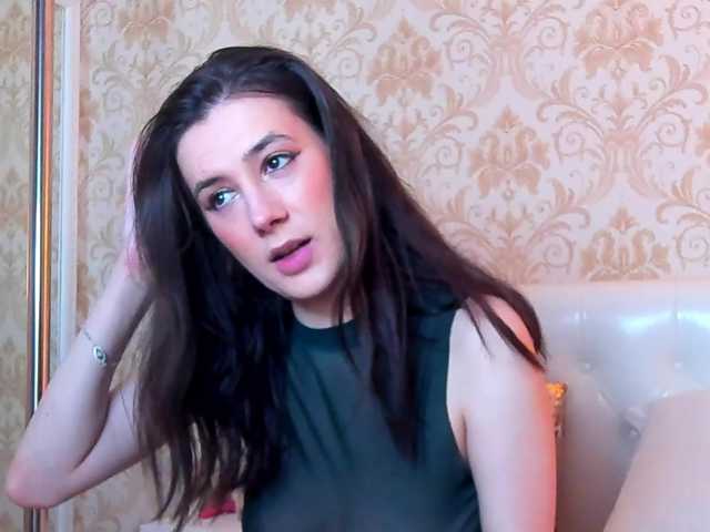 JuliaHuntX live cam on BongaCams