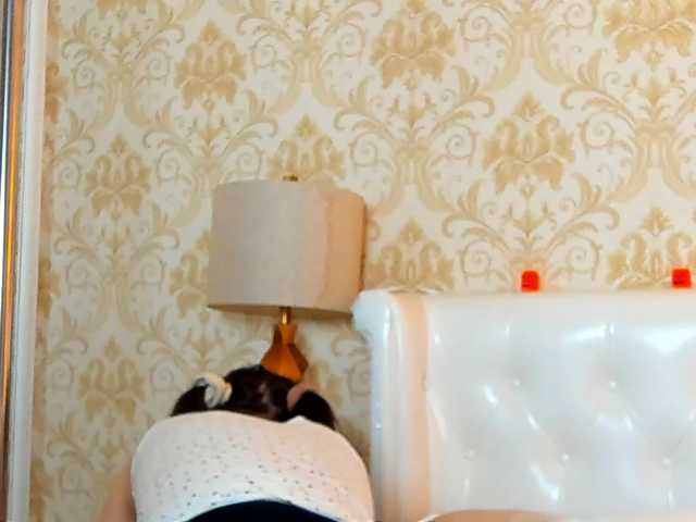 JuliaHuntX live cam on BongaCams