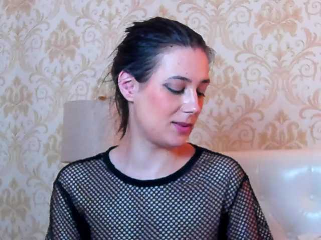 JuliaHuntX live cam on BongaCams