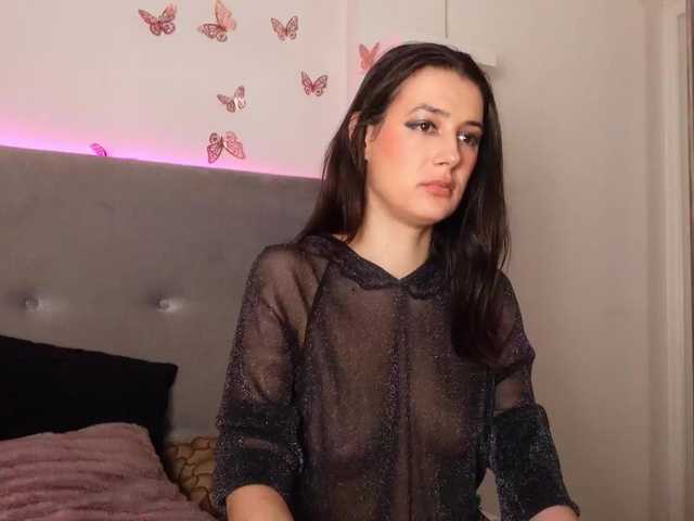JuliaHuntX live cam on BongaCams