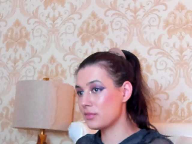 JuliaHuntX live cam on BongaCams