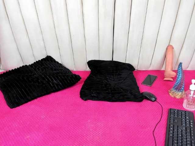 Patyynau live cam on BongaCams