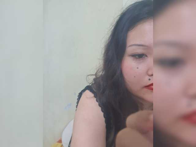Princesslilyrosie live cam on BongaCams