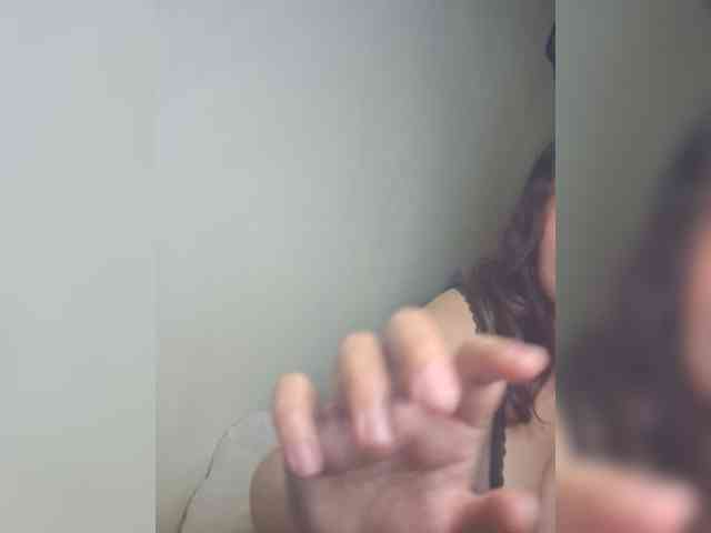 Princesslilyrosie webcam