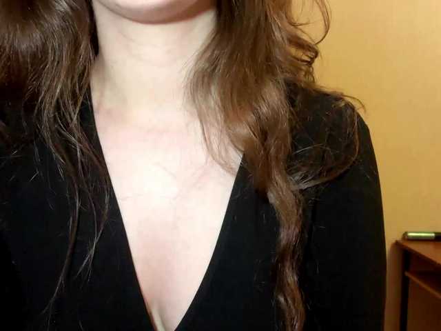 meowganfoxy live cam on BongaCams