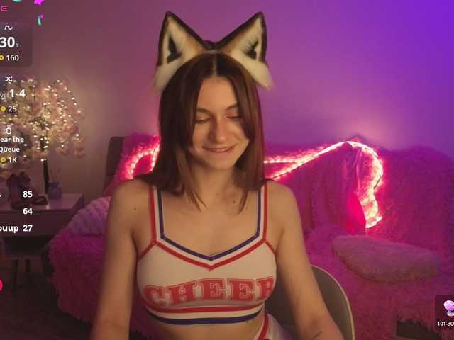 KiraBraun live cam on BongaCams