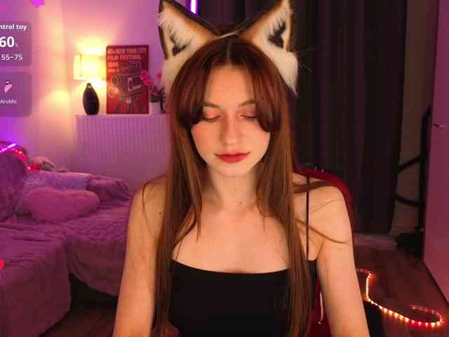 KiraBraun webcam