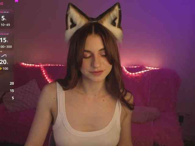 KiraBraun Live Webcam on BongaCams