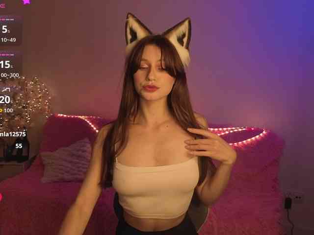 KiraBraun webcam