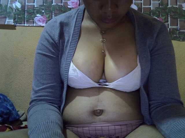 Josephinesexy live cam on BongaCams