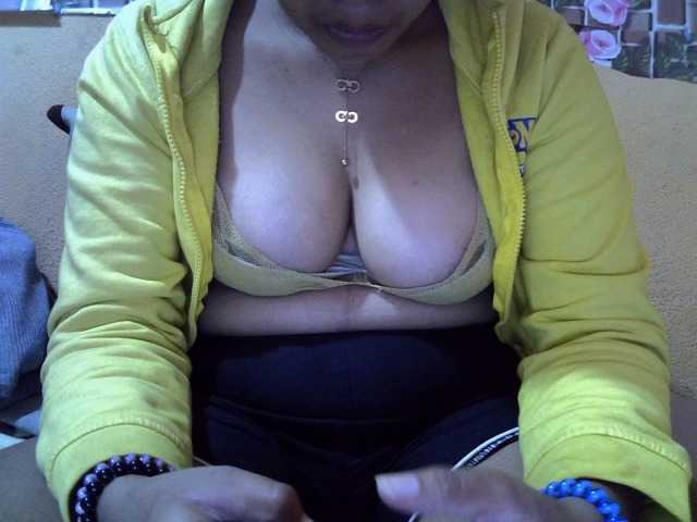 Josephinesexy live cam on BongaCams