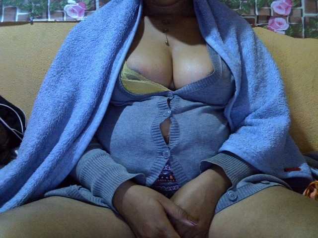 Josephinesexy live cam on BongaCams