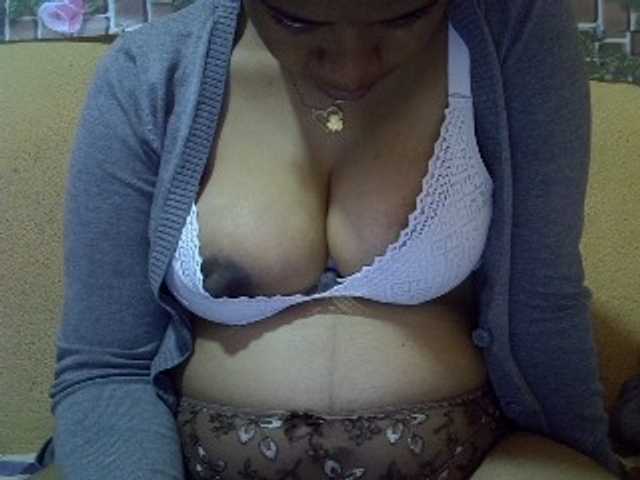 Josephinesexy live cam on BongaCams