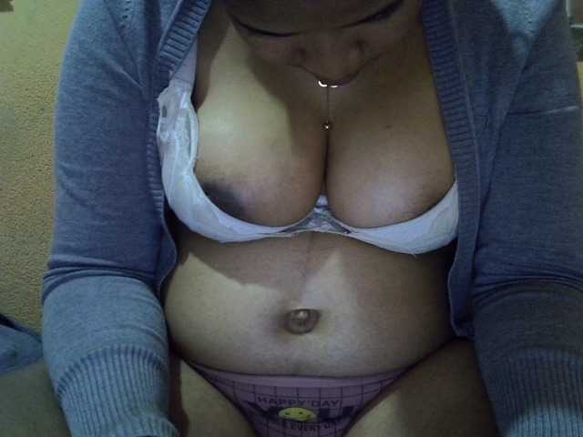 Josephinesexy live cam on BongaCams