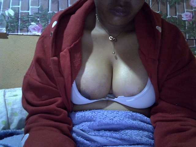 Josephinesexy live cam on BongaCams